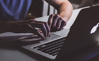 热闻|对方门将两度送礼，阿尔瓦雷斯独造3球！马竞5-2狂胜热刺